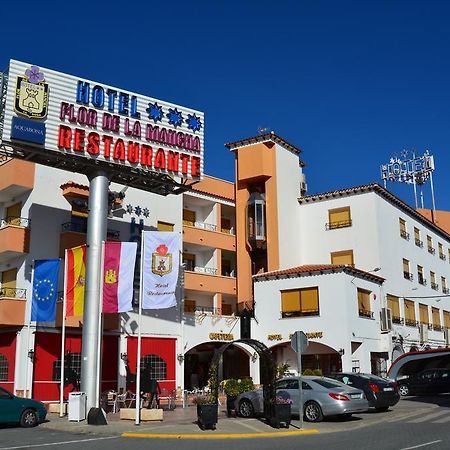 Hotel Flor De La Mancha La Roda Exterior foto